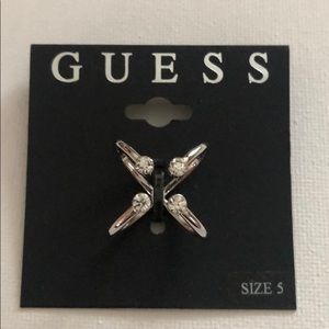 GUESS Ring